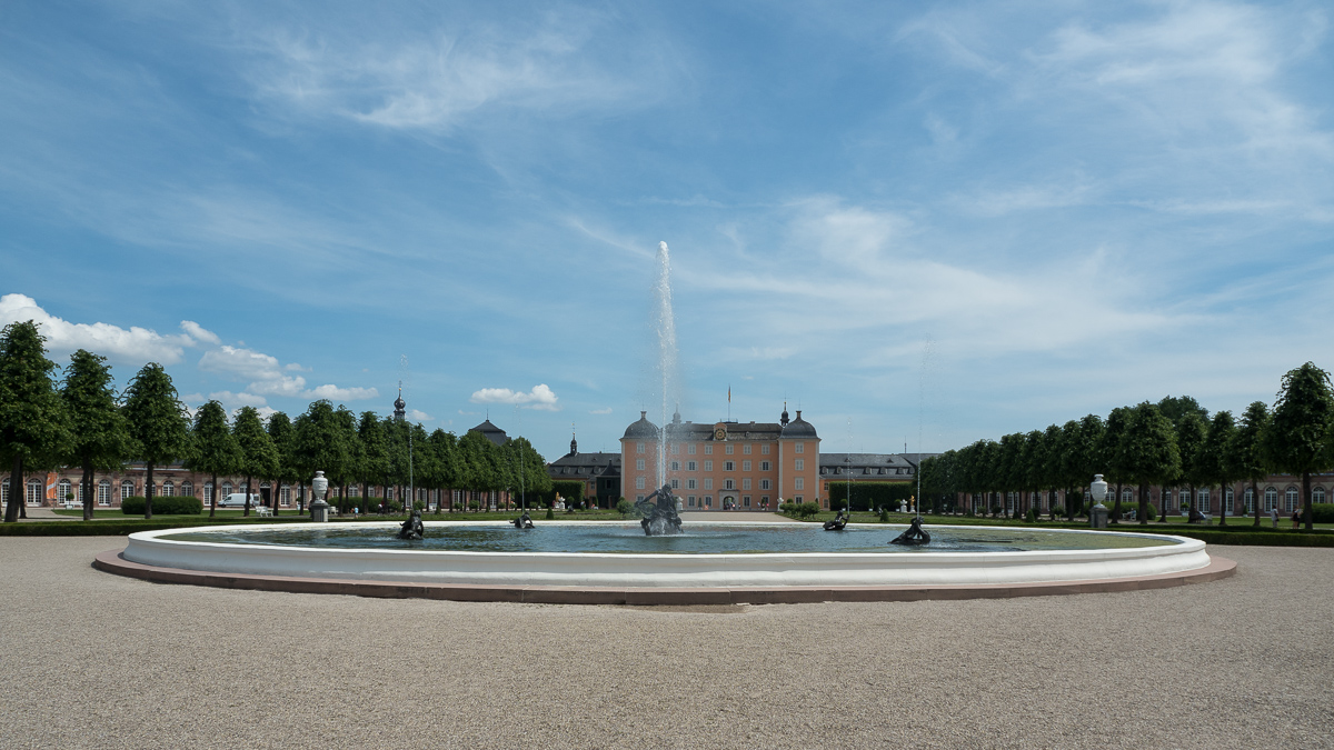 Schloß Schwetzingen großer Brunnen