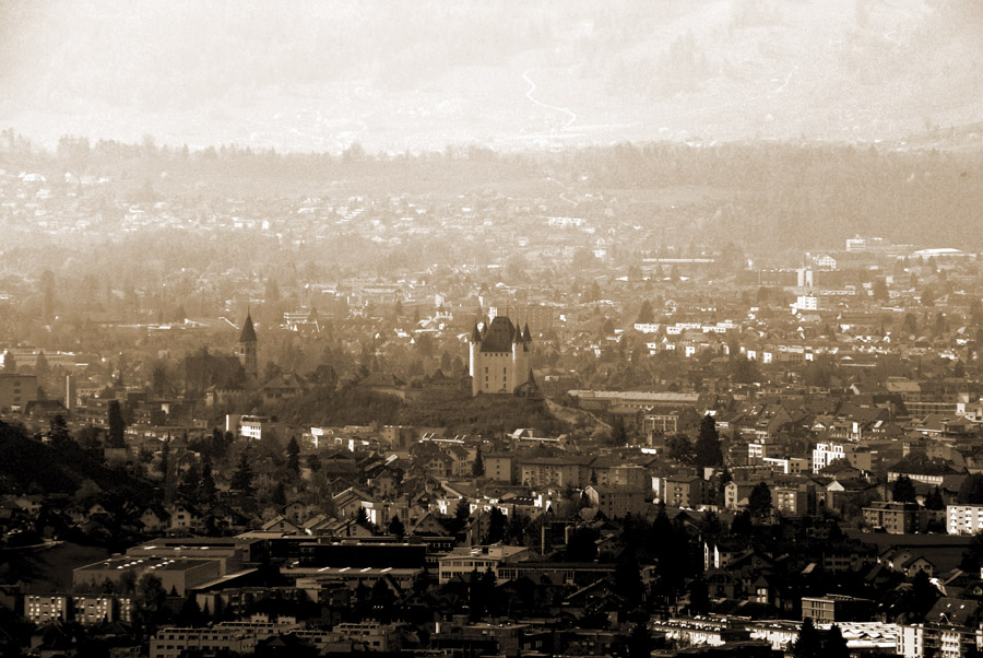 Schloss Thun Sepia