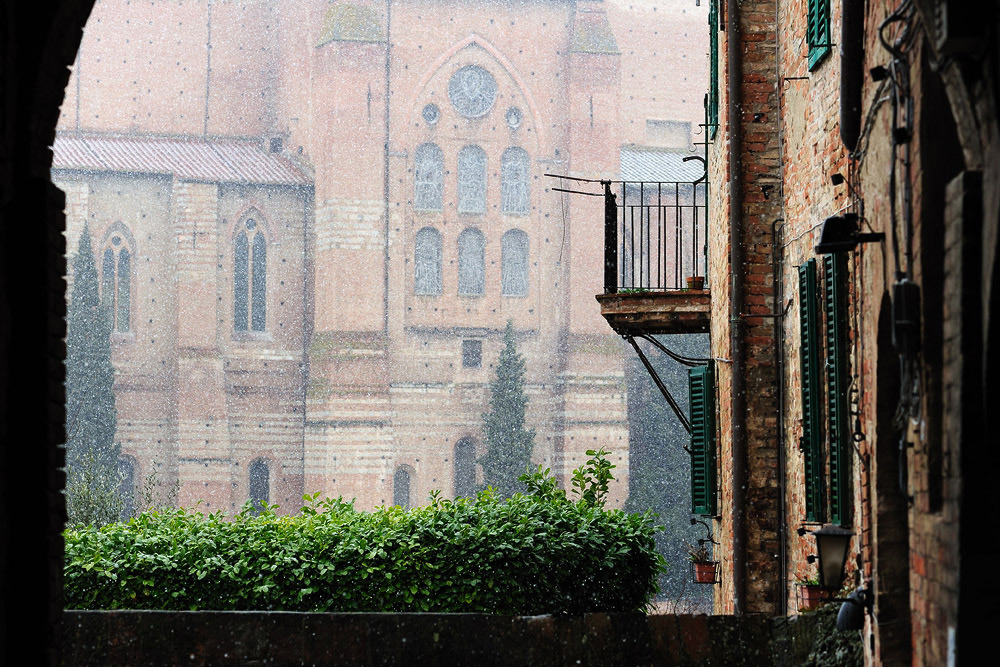 Schneetreiben in Siena