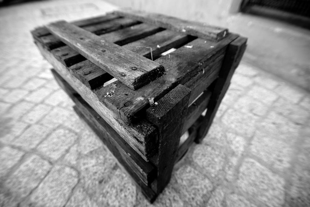 Schwetzingen Kiste bw  D7K2081