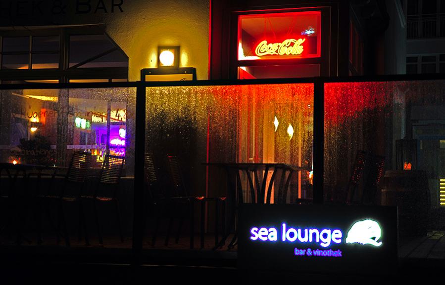 sea lounge