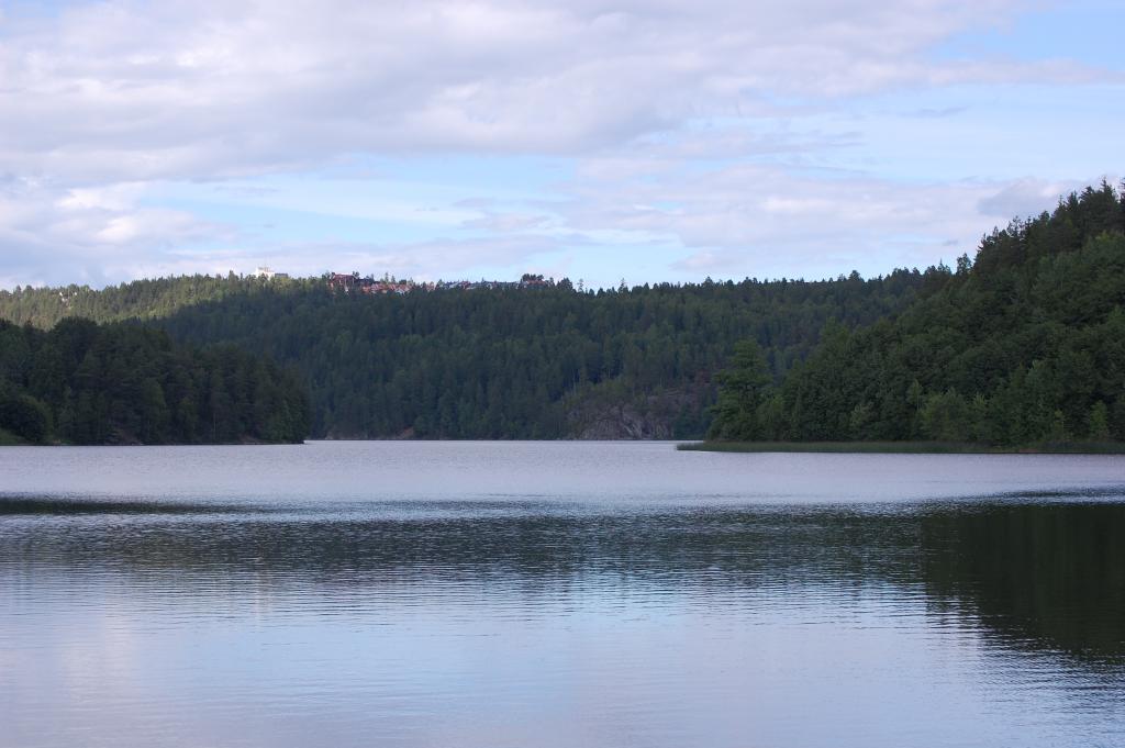 See Gjersjøen an der alten E18 (Gamle Mossevei)