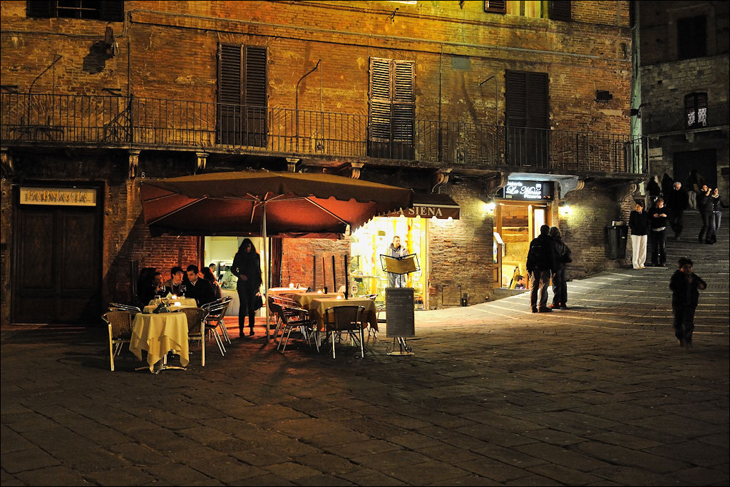 Siena Bar