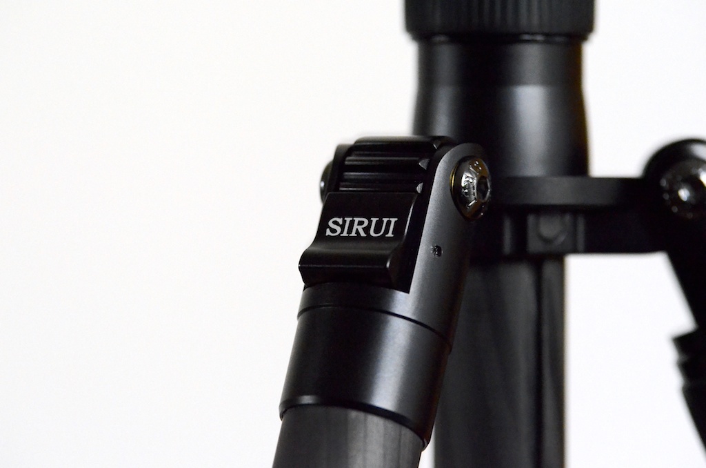 SIRUI N-2204: Beinrasten