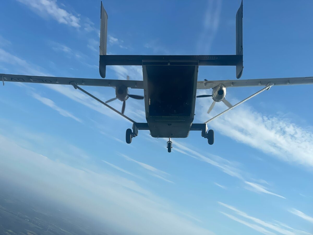 skyvan.jpg