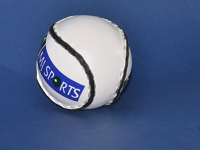 sliotar.2