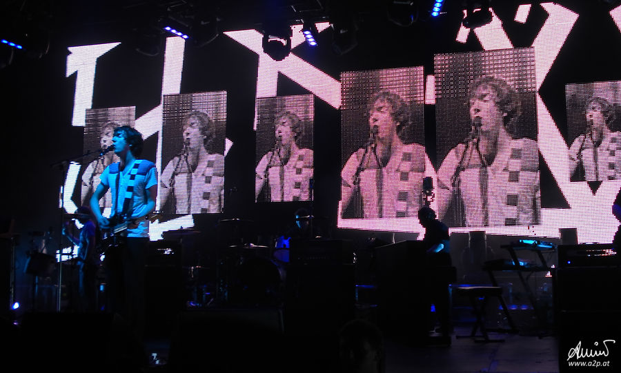 SNOW PATROL 15
