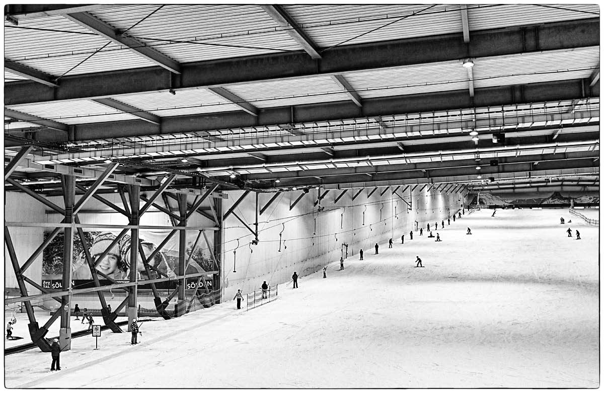 Snowworld 4_BW.jpg