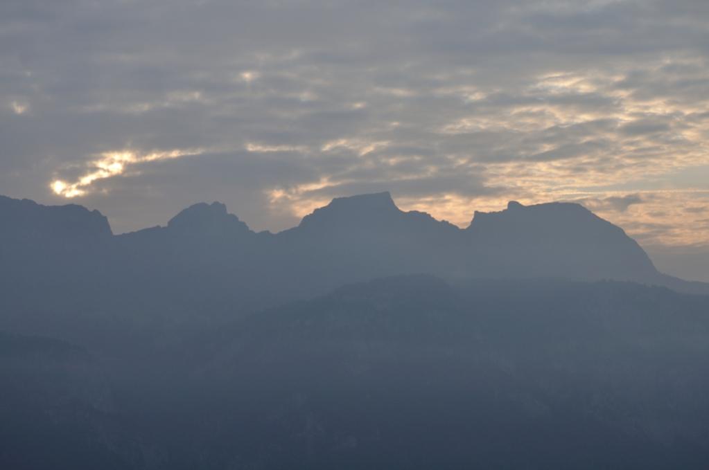 Sonnenaufgang über den Khurfürsten