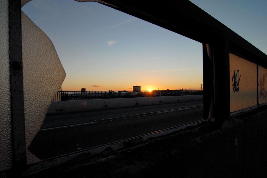 Sonnenuntergang Haltestelle