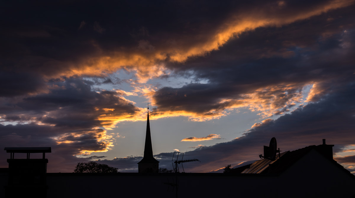 sonnenuntergang kirche2