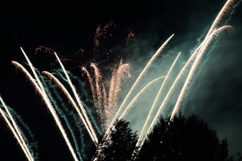 Sonnwende - Berge in Flammen