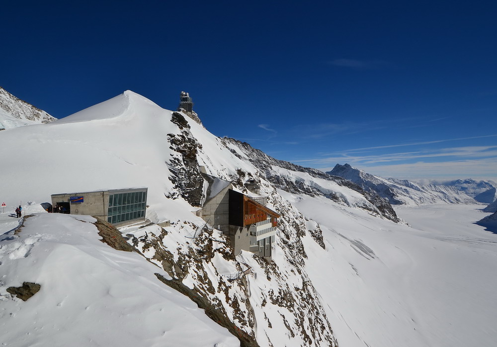 Sphinx Observatorium und Bahnstation
