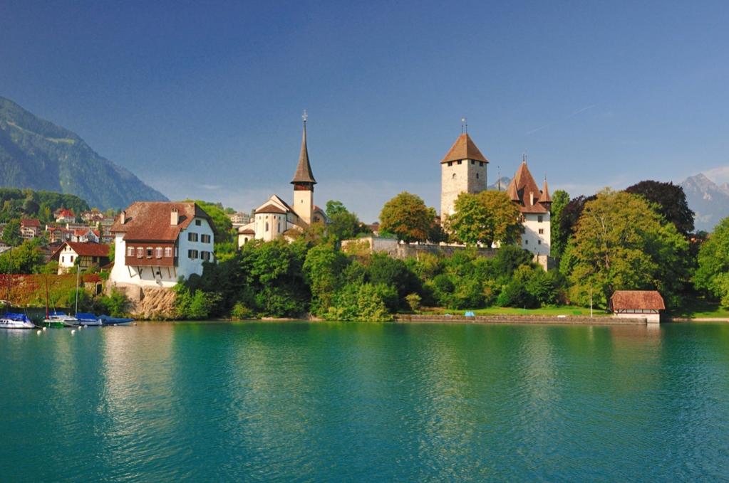 Spiez am Vormittag