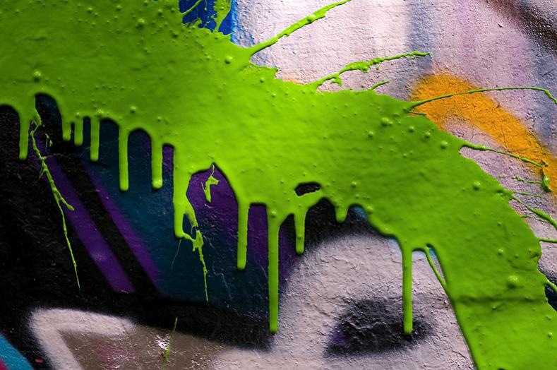 SprayPause00