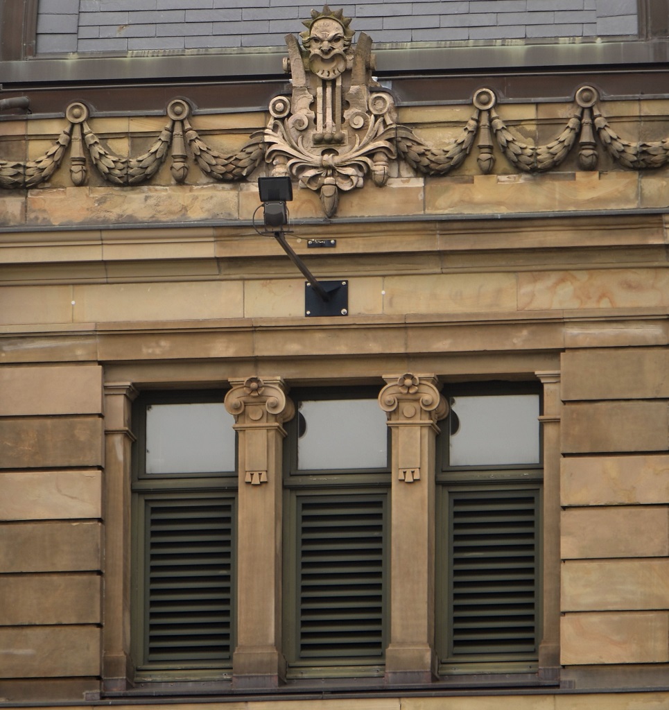 Stadthalle 4