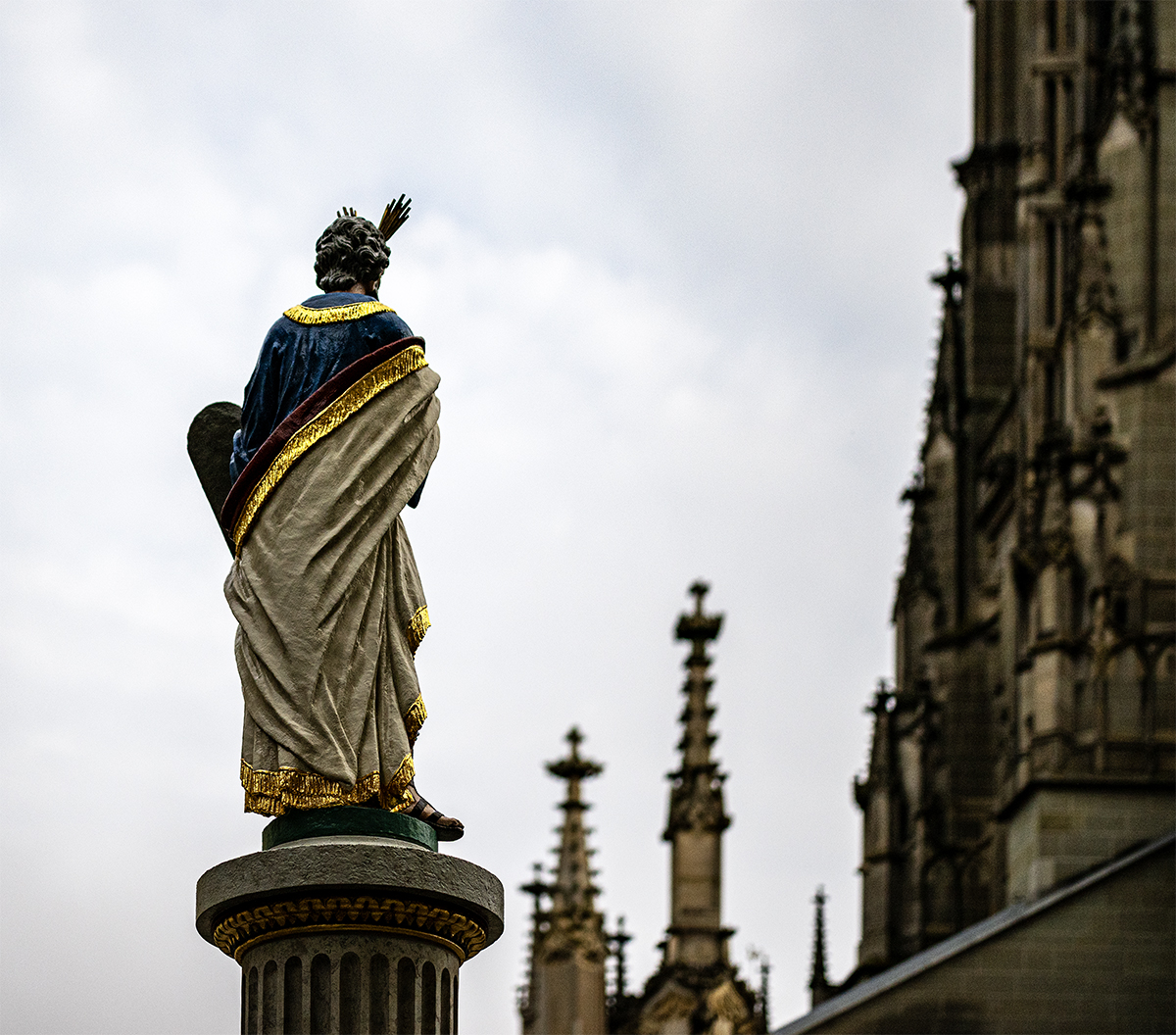 Statue.jpg