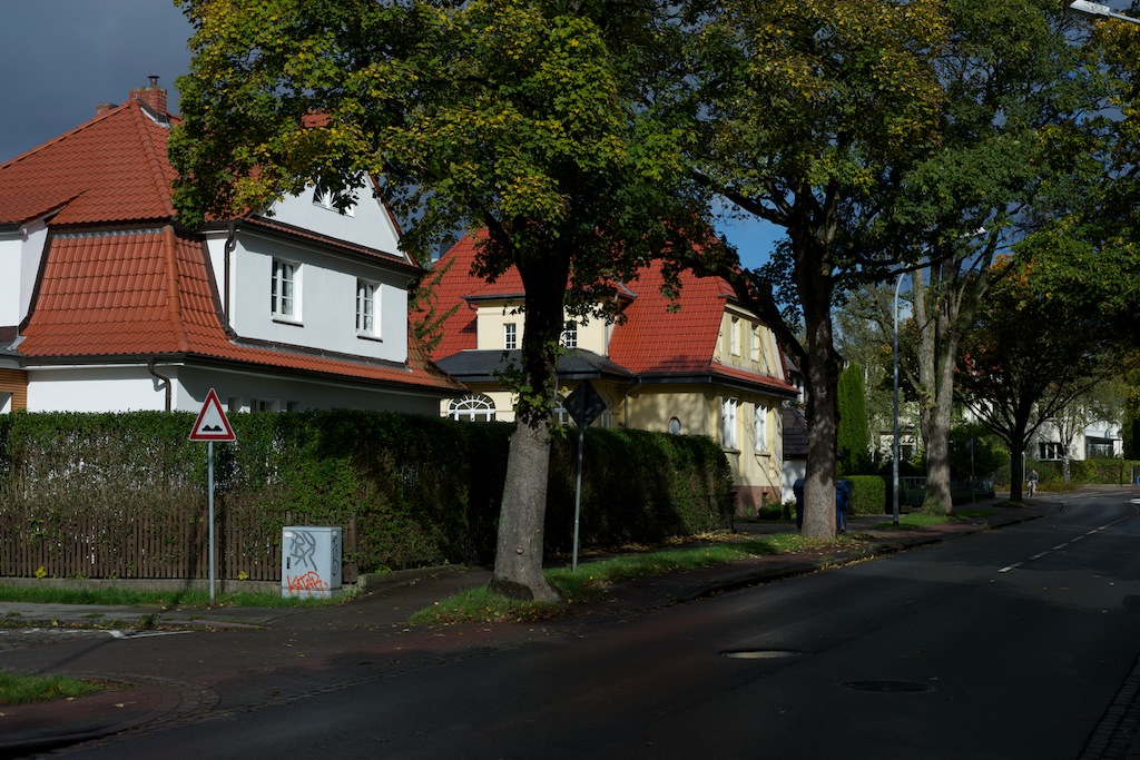 Straße 2