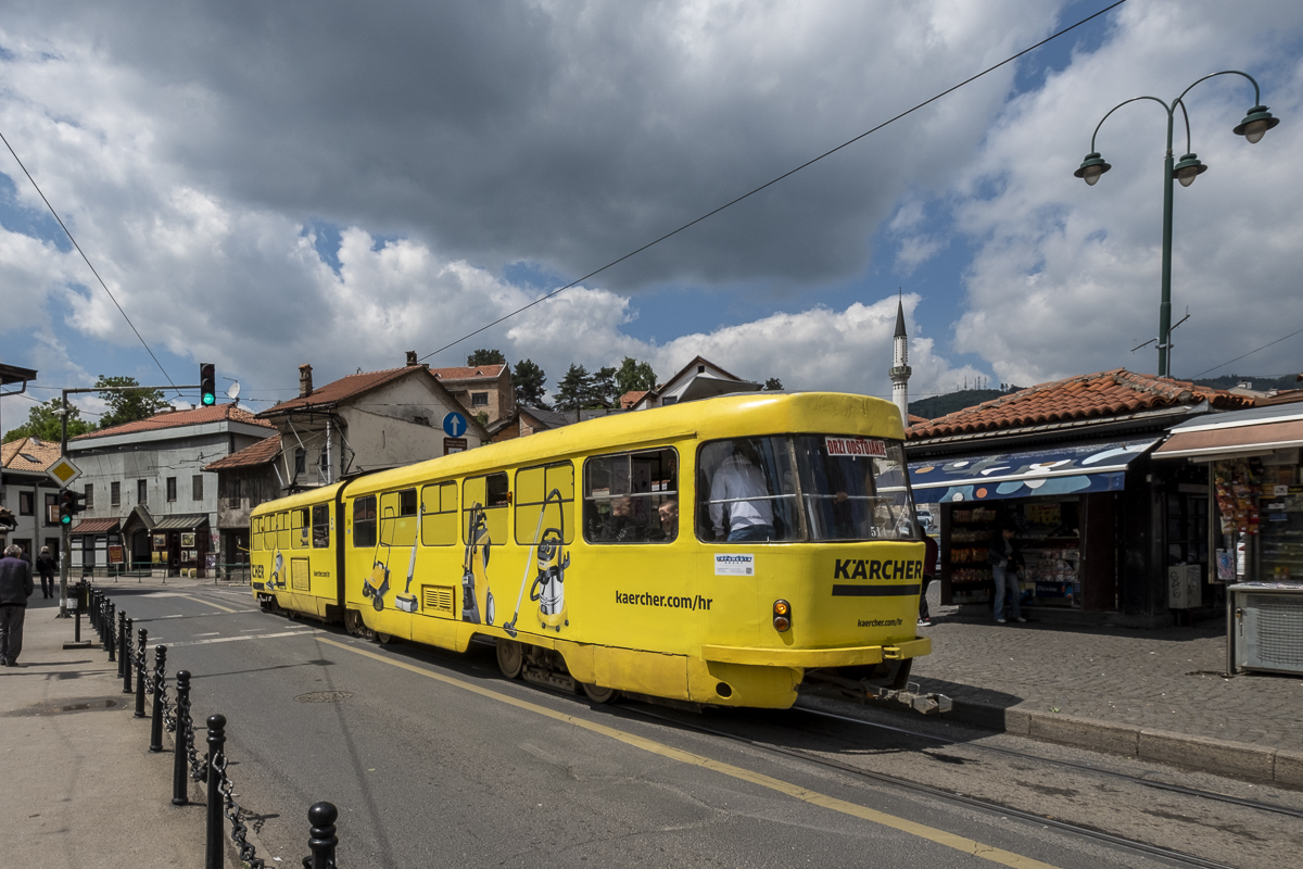 Straßenbahn Sarajewo.jpg