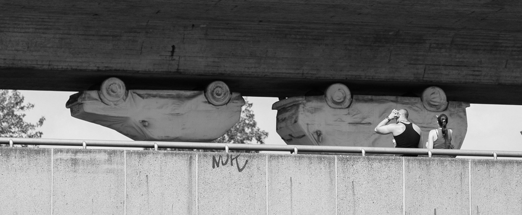 street DSC 4012