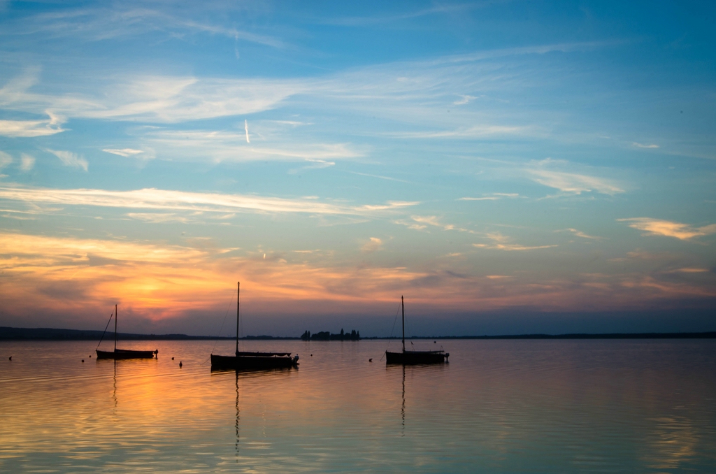 Sundown DSC 3302