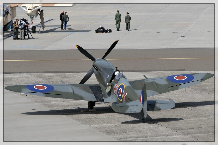 Supermarine Spitfire - 01