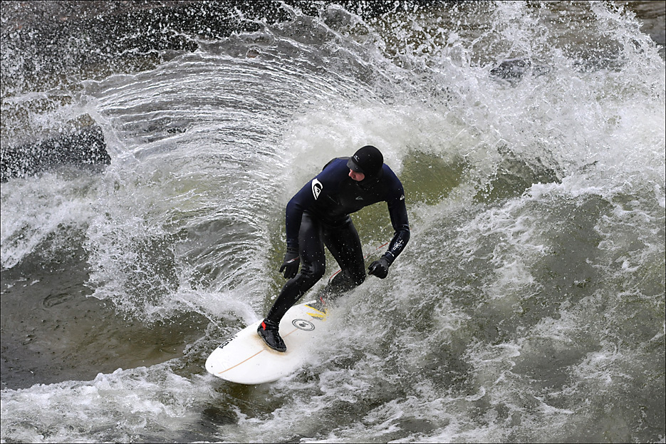 SURF 1.1,2010 22