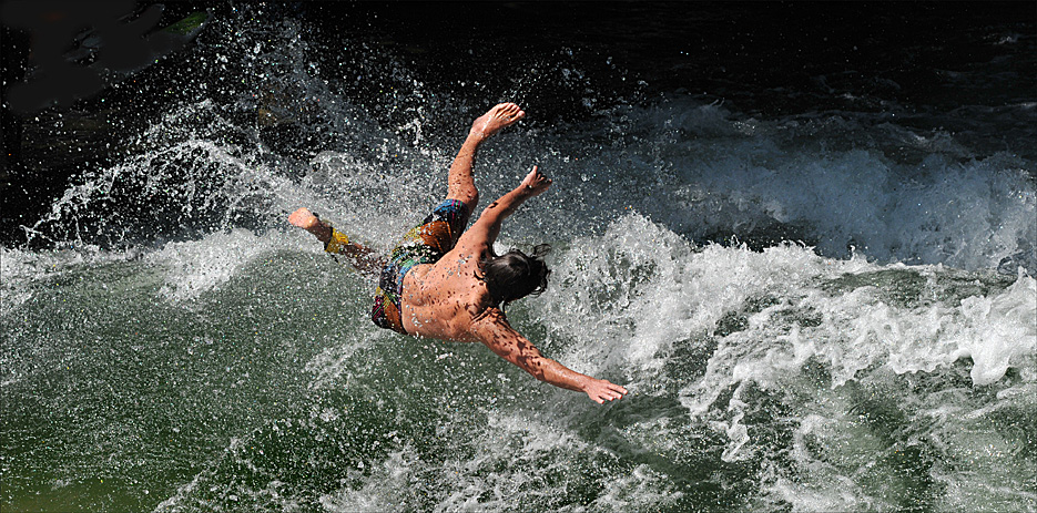 surfer 877