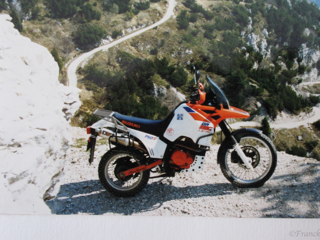 Suzuki DR Big 750 er am Tremalzo   2