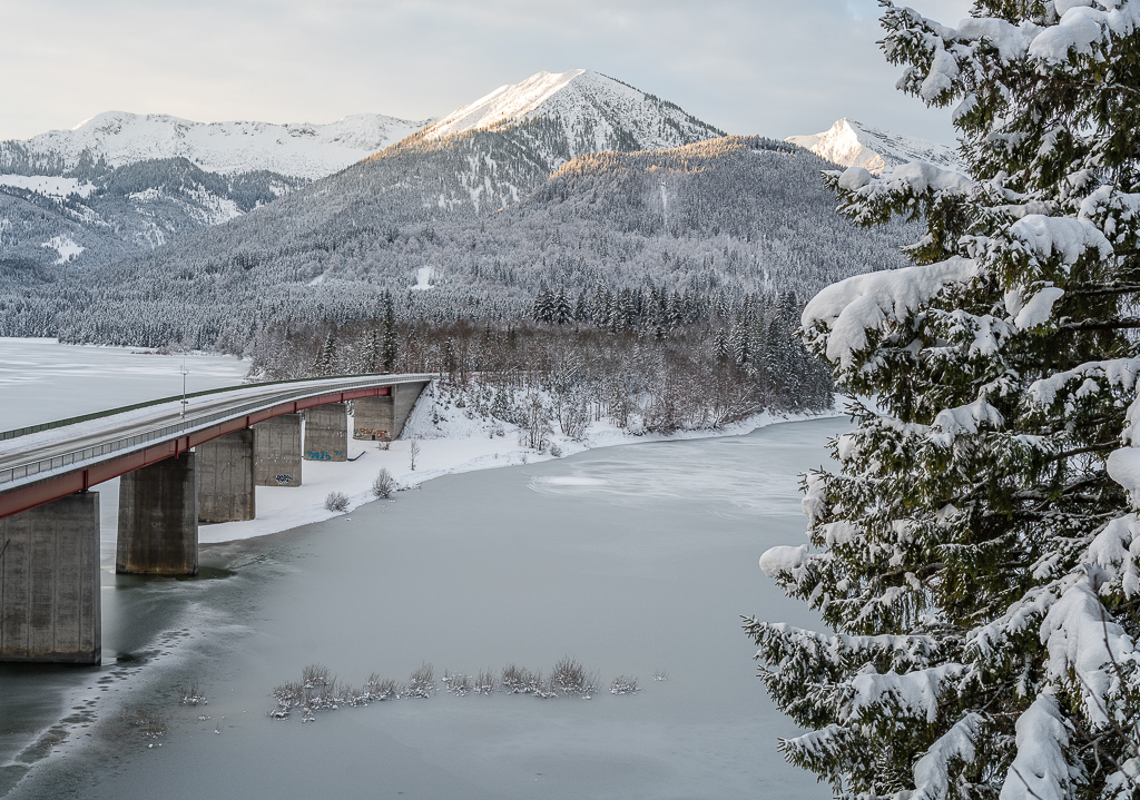 Sylvensteinbrücke Winter