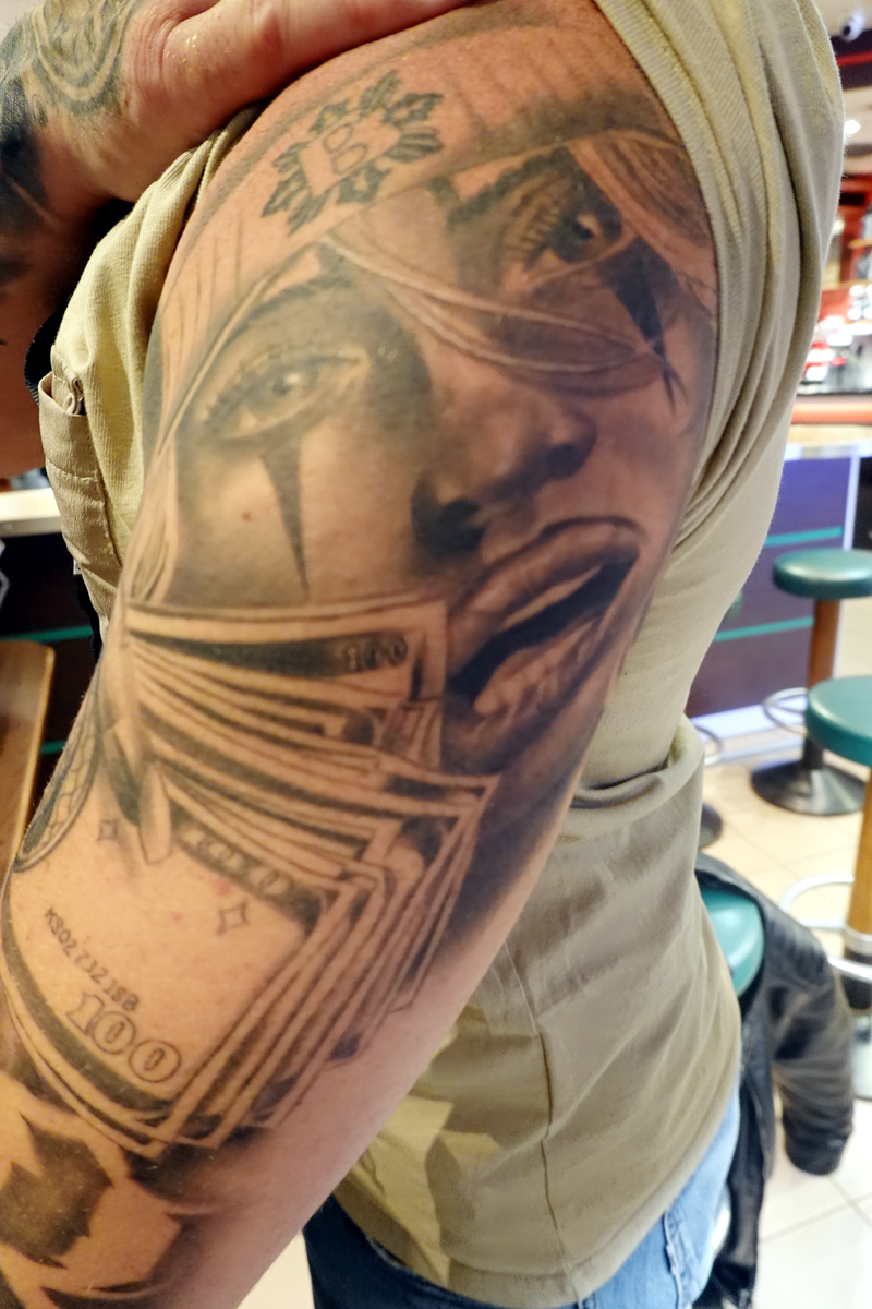 Tatoo.1ff.jpg