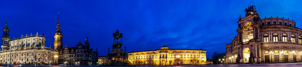 Theaterplatz, Dresden
