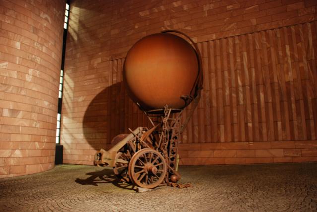 Tinguely Museum Nov 2006