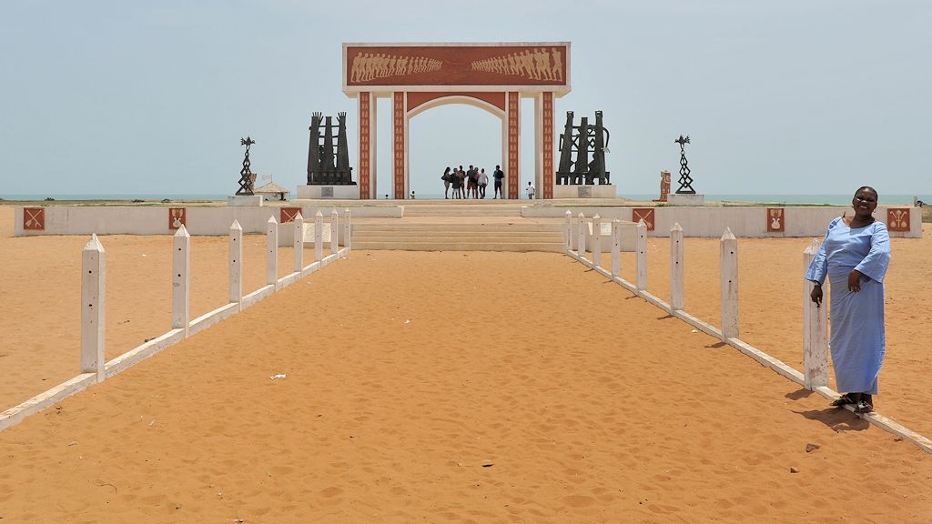 Tor ohne Wiederkehr in Ouidah
6989