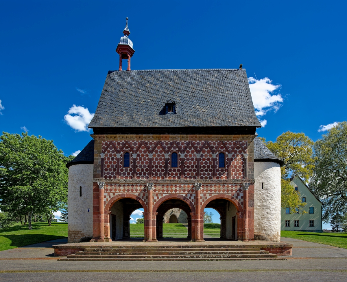 Torhalle Kloster Lorsch.jpg