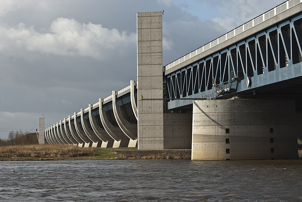 Trogbrücke 1 1k