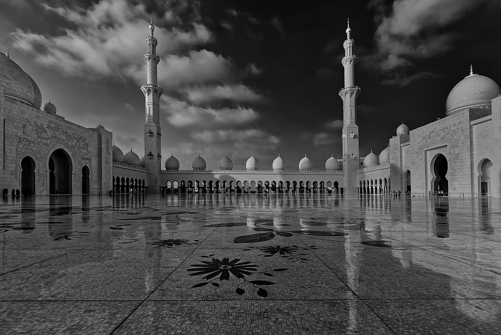 TS6 3477 DxO  Scheich Zayid Moschee