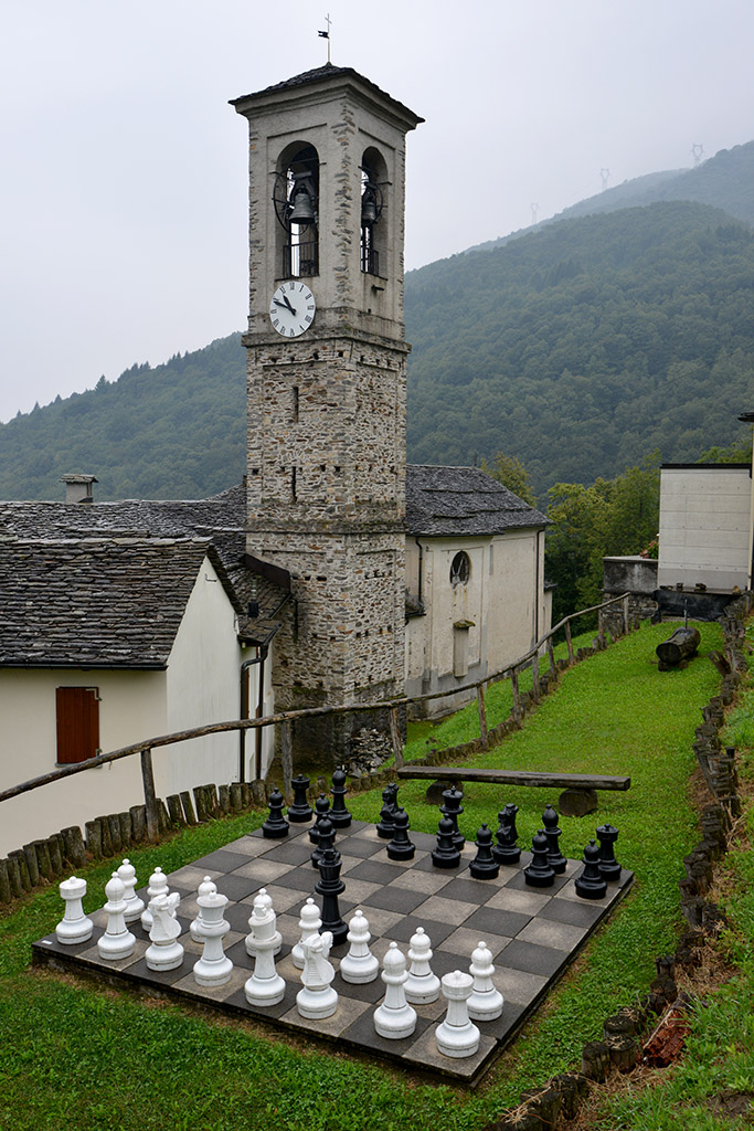 Turm schlägt Bauer