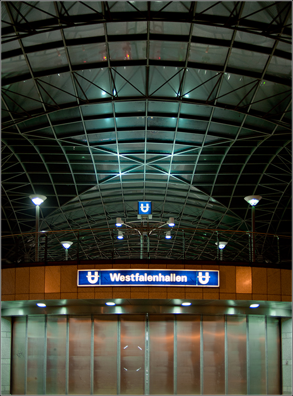 U Bahn Westfalenhalle