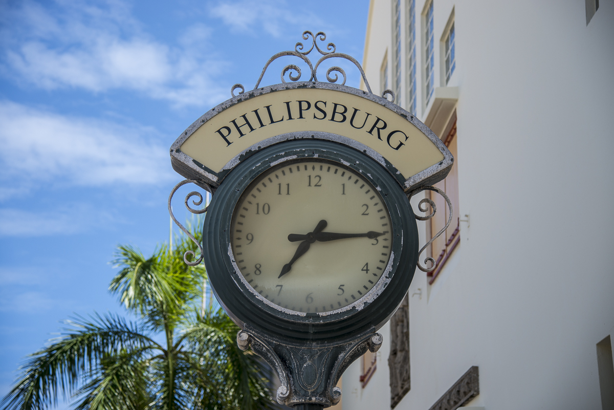 Uhr Philipsburg.jpg