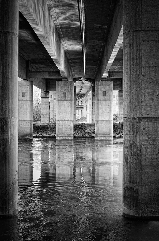 Under the bridge sw