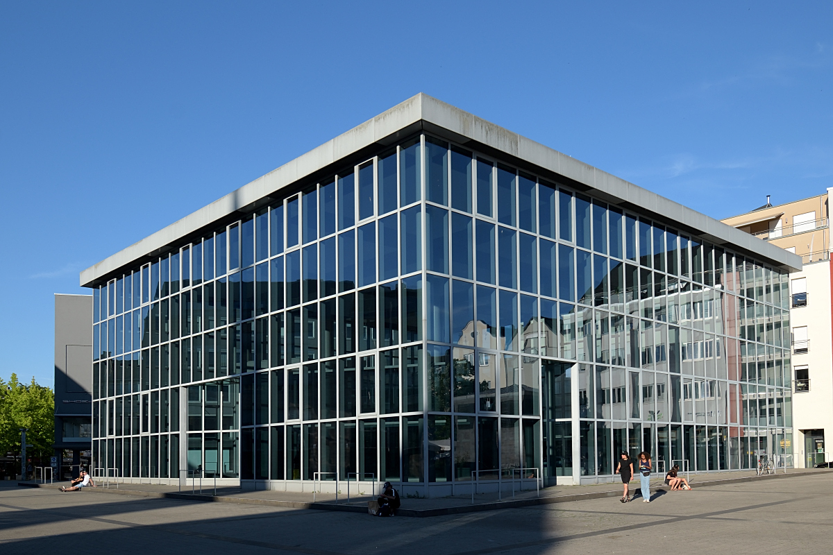 Unger Vitrine_053.JPG