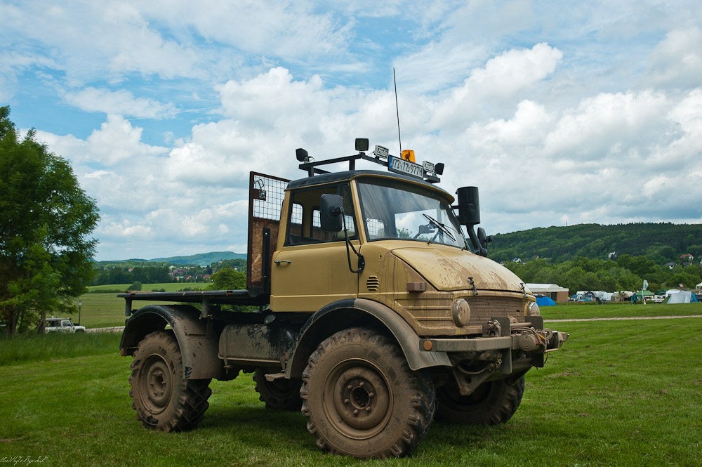 Unimog 406