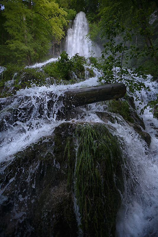 Uracher Wasserfall Hochwasser 004