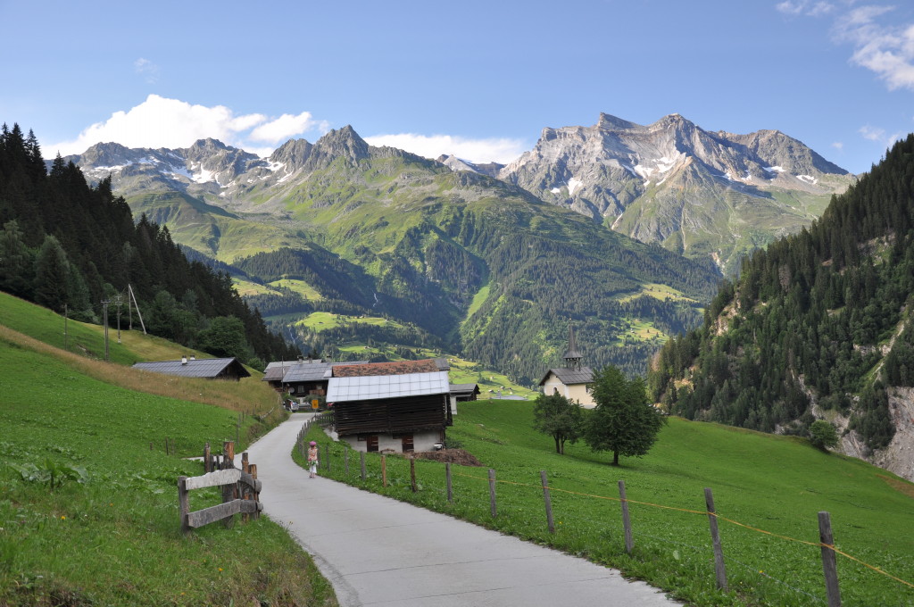 Val im Val Sumvitg mit Cavistrau