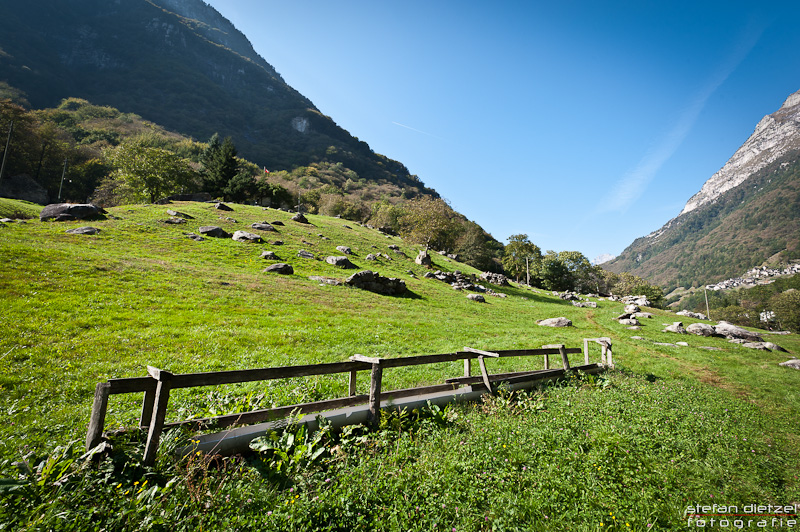 Valle Verzasca - Almidylle am südlichen Ortseingang von Lavertezzo