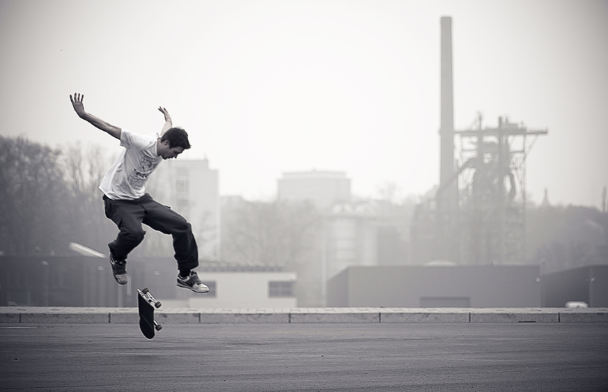varial kickflip