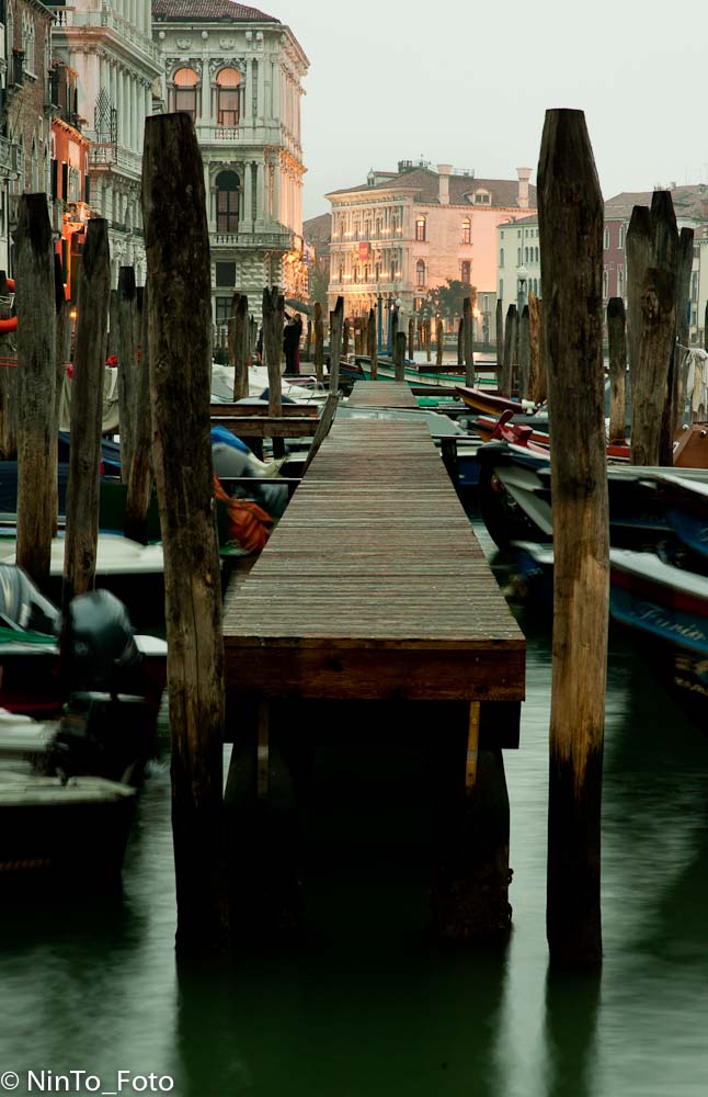 Venedig - Links vom Fischmarkt