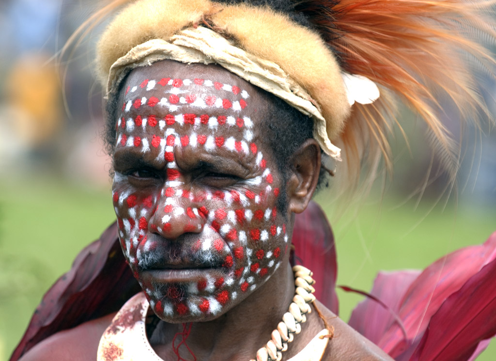 Vertreter eines mir unbekannten Volksstammes auf dem Mount Hagen Festival