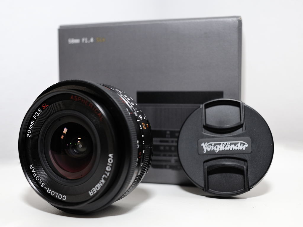 Voigtländer Color-Skopar 3,5/20mm Aspherical SL II